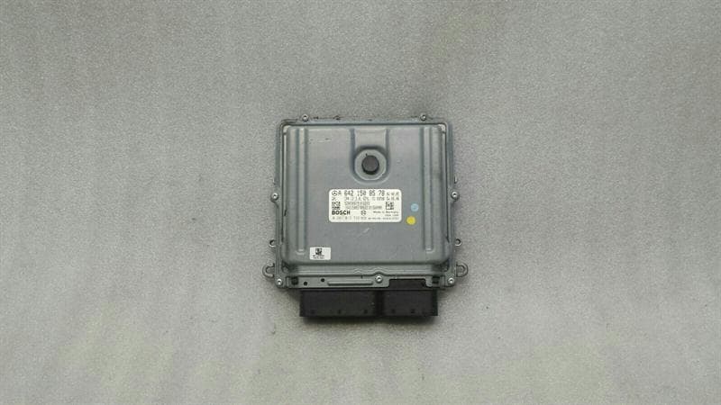 MERCEDES-BENZ Mercedes E Class W211 Engine ECU A6421508578 Engine Control Unit OM642 E280CDI