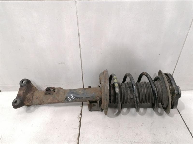 Mercedes E Class W207 Shock Absorber Front A2043200530 Front Shock Absorber