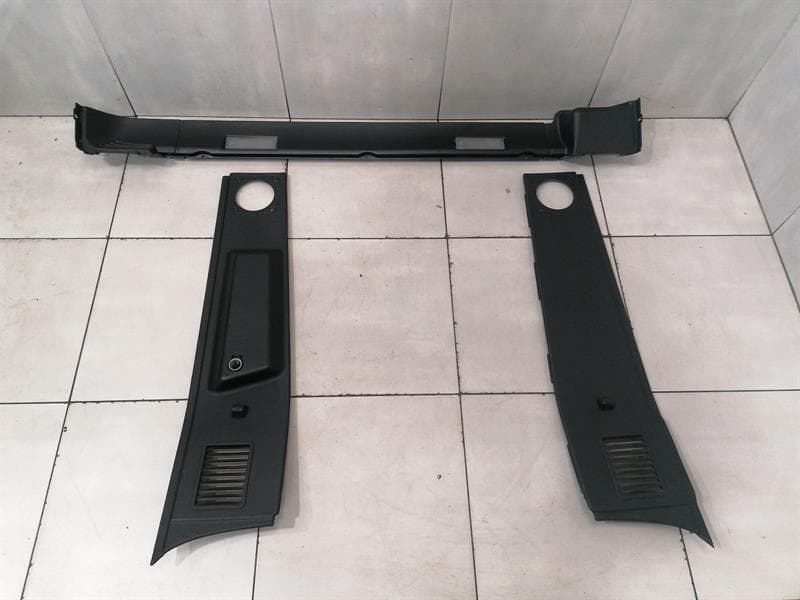 MERCEDES-BENZ MERCEDES G-WAGEN W463 A4636950050 BOAT LID SET OF 3 TAILGATE SET HARMAN KARDON