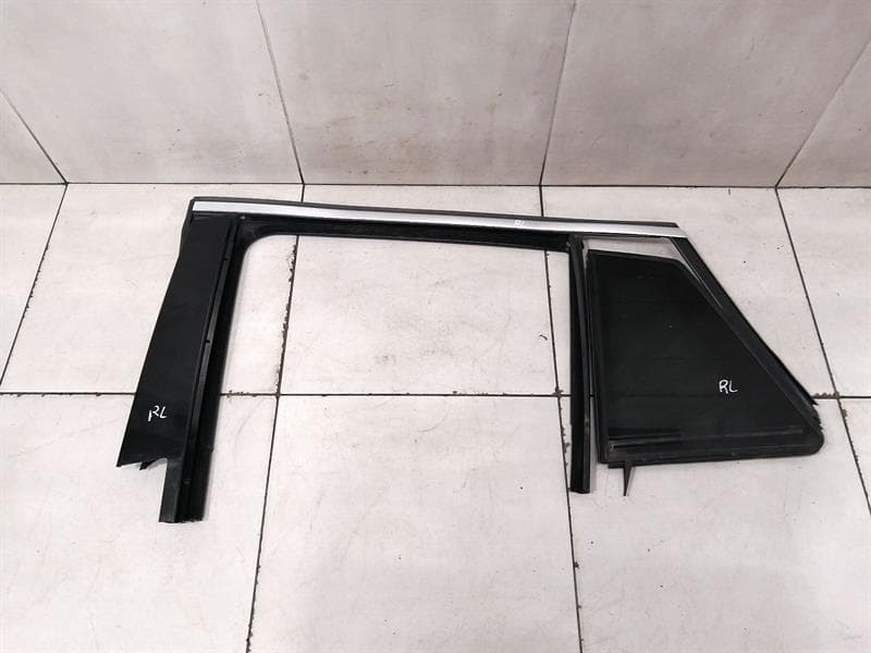 MERCEDES-BENZ Mercedes GLE W292 Left Rear Quarter Glass A2927300355 Door Window 1⁄4 Rear Left
