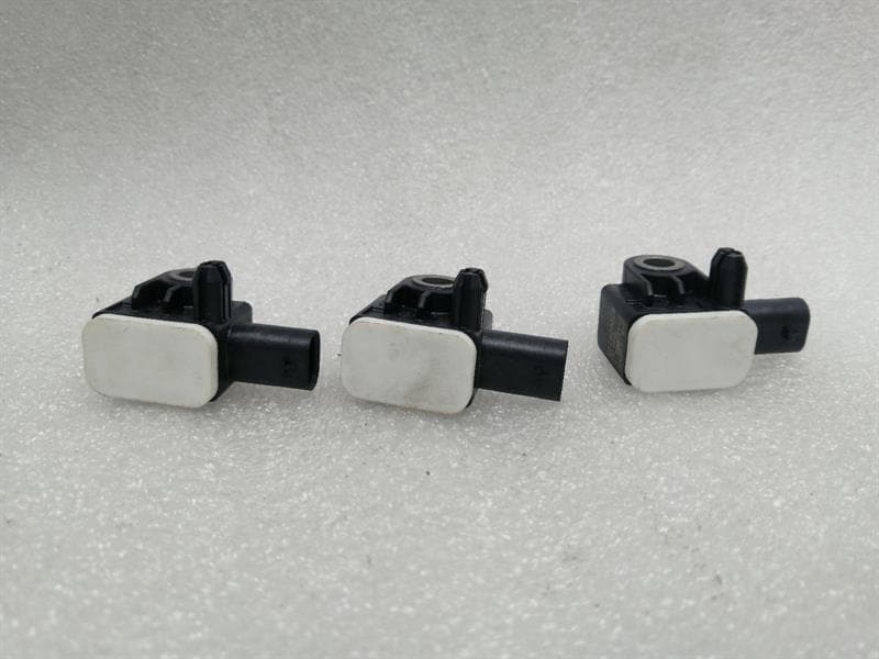 MASERATI MASERATI QUATTROPORTE VI M156 Crash Sensor Set 670038225 Impact sensor SRS Satz