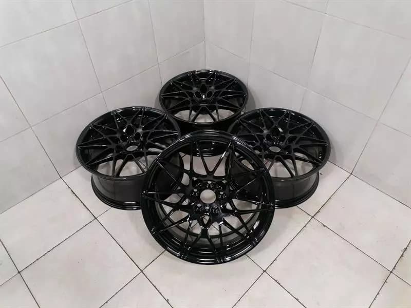 BMW BMW 3 M4 F80 M3 F30 Alloy Wheel BMW LA Star Spoke 666M Alloy Wheel SET COMPETITION