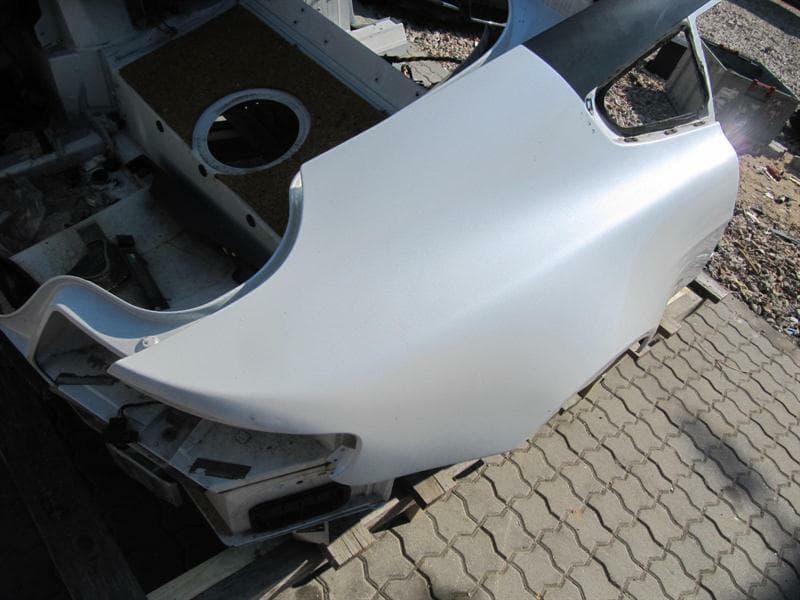 ASTON MARTIN ASTON MARTIN VANTAGE V8 Rear Right Wing 6G33-C20010-AV Rear RE Fenders COUPE