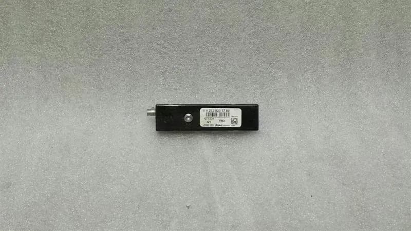 MERCEDES-BENZ Mercedes CLS W218 Aerial / Antenna A2128201789 Antenna Amplifier