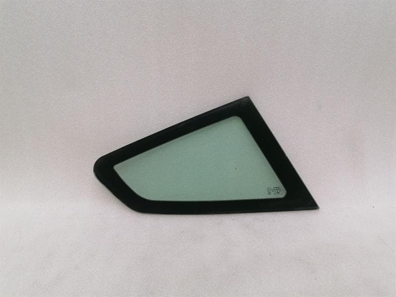 ASTON MARTIN ASTON MARTIN VANTAGE Quarter Glass 6G33-C29750-BA Door Window 1⁄4 Rear Right