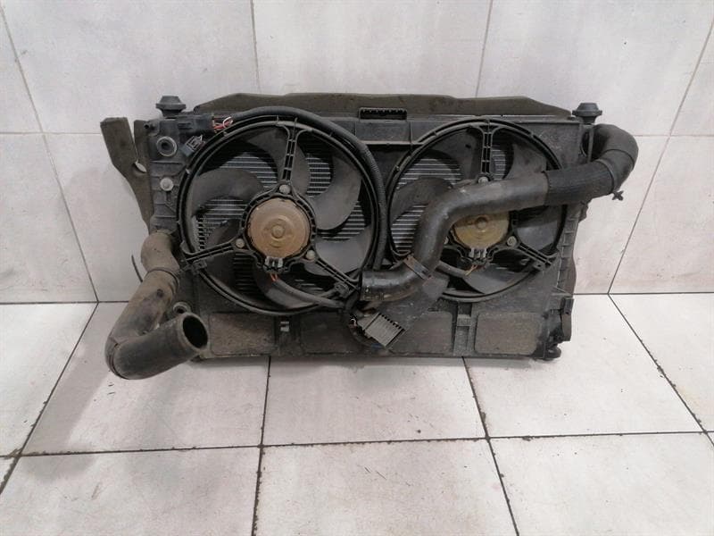 ASTON MARTIN Aston Martin Vantage V8 Radiator Pack 4G43-8C342-AD Radiator Pack