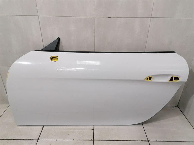 PORSCHE Porsche Cayman 718 GT4 Left Front Door 982831051 Door Front Left