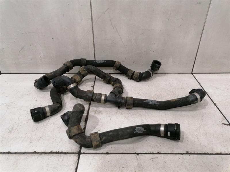MERCEDES-BENZ Mercedes E Class W213 Cooling Pipe A2135018700 Cooling Water Hose Hose SET