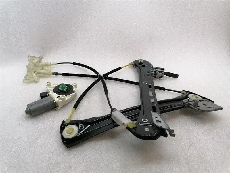 MERCEDES-BENZ Mercedes GT C190 COUPE Left Front Door Winder A1907200346 Power Window Front Li