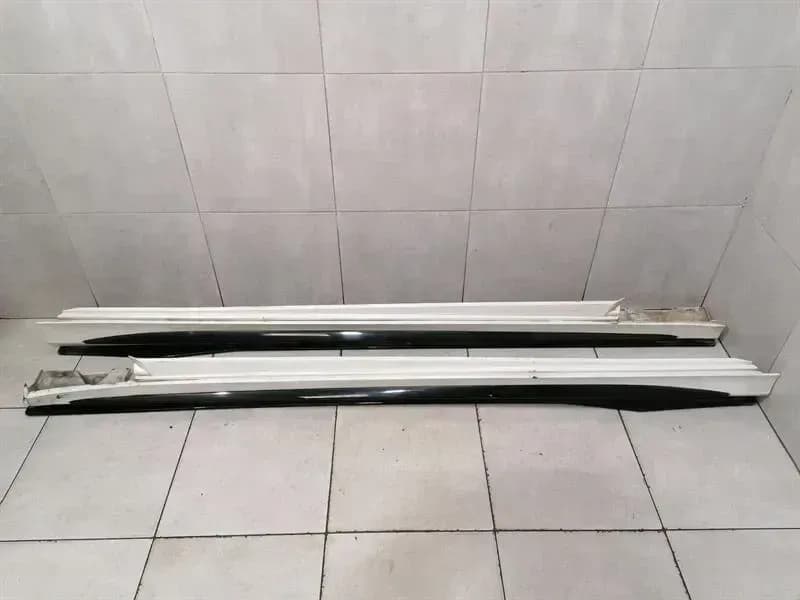 MERCEDES-BENZ Mercedes C W205 Side Skirt A2056981554 AMG Exterior Night Package C63