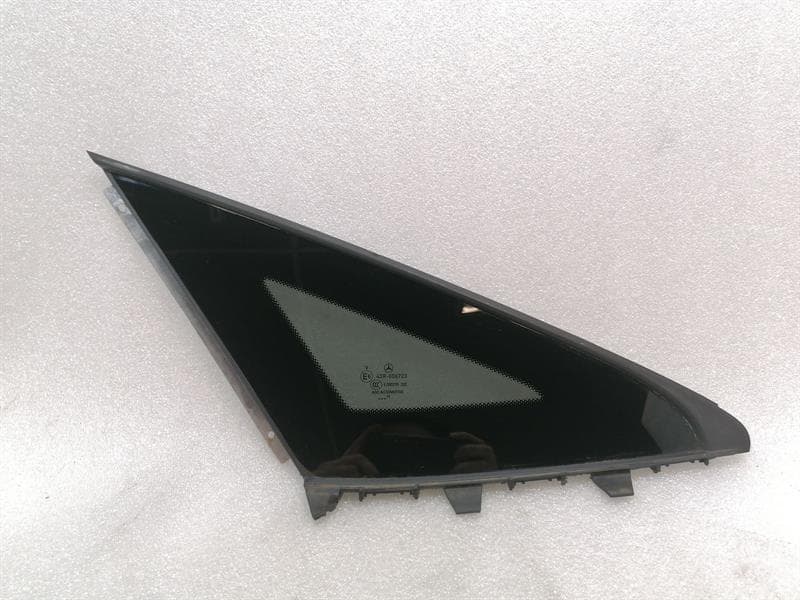 MERCEDES-BENZ Mercedes X290 GT63S Left Rear Quarter Glass A2906701100 Door Window 1⁄4 Rear Li