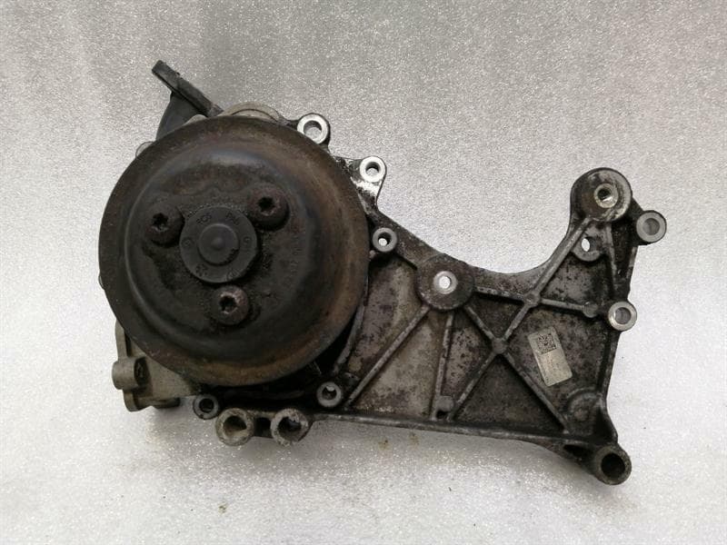 PORSCHE Porsche 911 991 water pump 9A11061390R water pump pump
