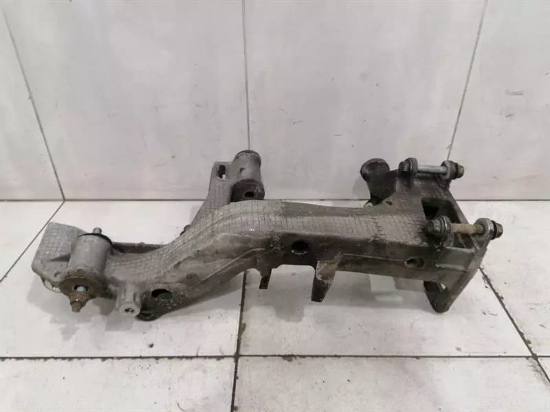 PORSCHE Porsche 911 997 subframe rear 99733105204 right axle frame rear axle