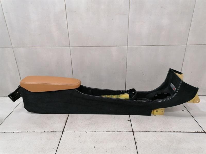 MCLAREN McLaren 570S Spider Console 13NA187CP Centre Console Console Alcantara Leather