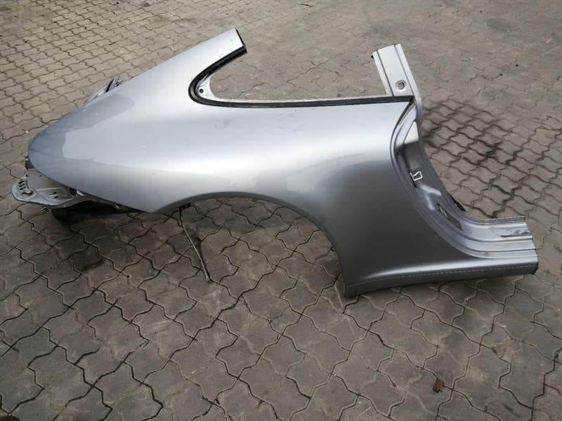 PORSCHE Porsche 911 997 Right REAR Wing 99750396207 REAR Right Fender
