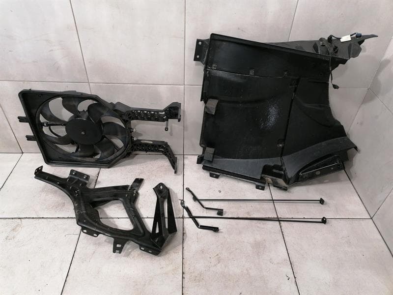 MCLAREN McLaren 600LT Spider Cooling Fan 13A6527CP LEFT FAN LEFT