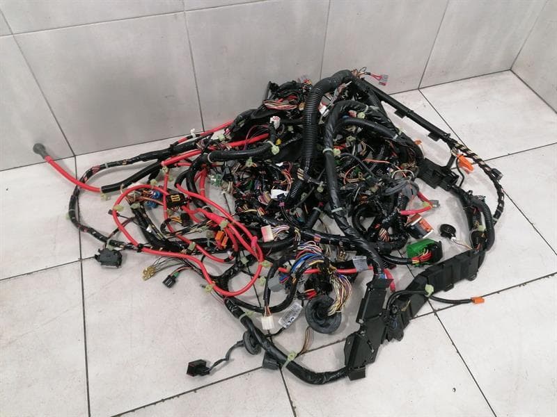 ASTON MARTIN ASTON MARTIN VANTAGE V12 MAIN BODY Wiring Loom BD23-14K103-BD RHD RIGHT HANDLEBAR