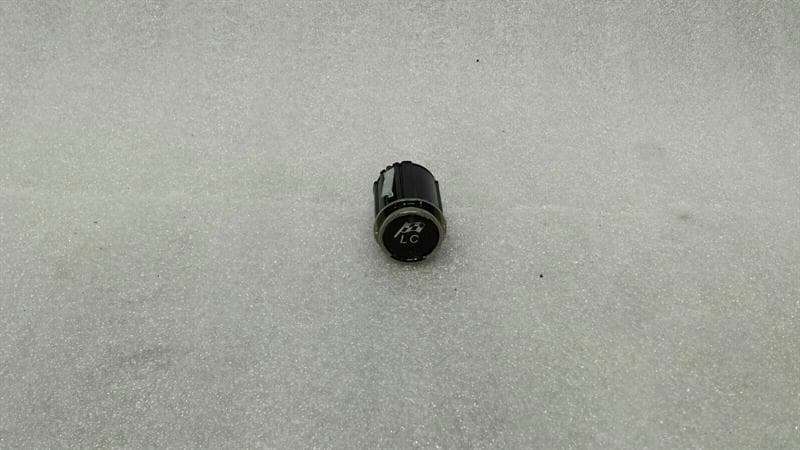 ASTON MARTIN Aston Martin Vanquish S AM29 Launch Switch CD33-519C54-CA Switch
