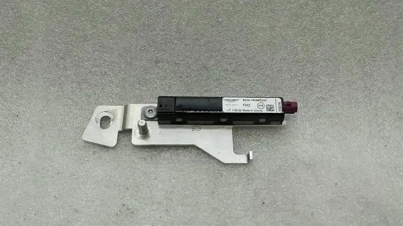ASTON MARTIN Aston Martin Vanquish S AM29 Aerial / Antenna ED33-18C847-AA Antenna