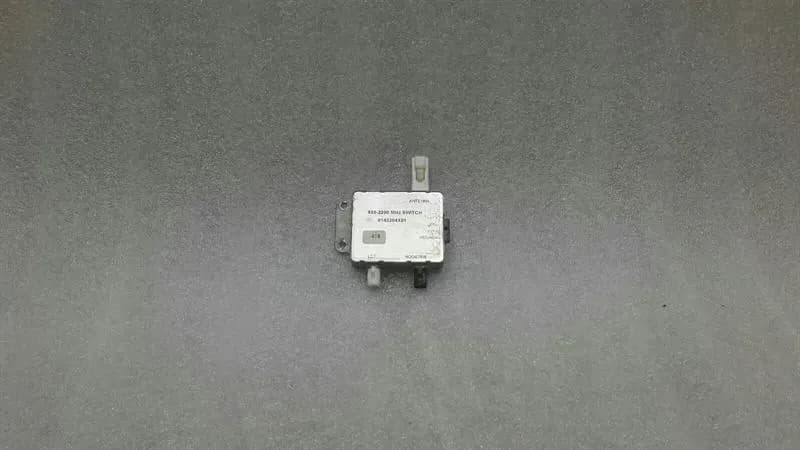 MERCEDES-BENZ Mercedes S-Class W221 W216 Aerial / Antenna A2208271842 Antenna Booster