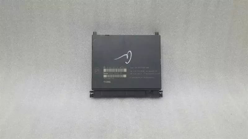 MERCEDES-BENZ Mercedes S-class W221 rear seat modules A2218702086 rear seat control unit.