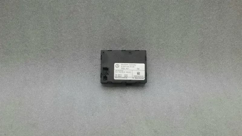 MERCEDES-BENZ Mercedes R230 Electronic Module A2204452000 Control Unit Gateway W211 W220 W215