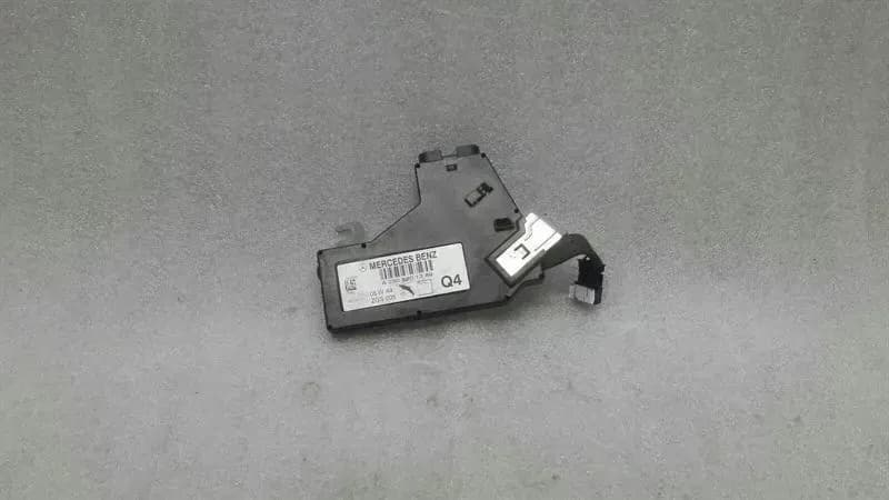 MERCEDES-BENZ Mercedes R230 Aerial / Antenna A2308201389 Aerial