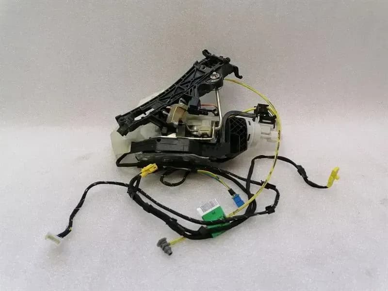 Mercedes S-class W220 rear right door lock A2207307235 door lock rear right