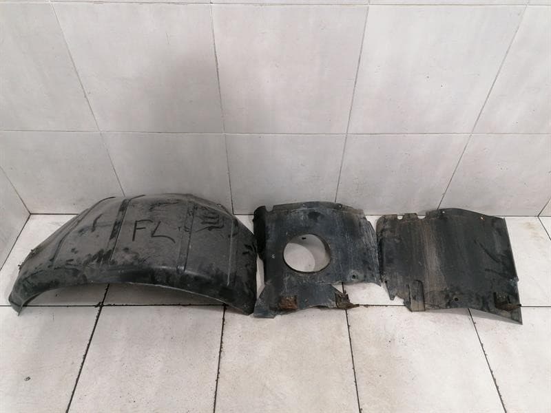 FERRARI Ferrari 612 Scaglietti F137 Wheel Arch Liner 66997000 FECTS WHEEL ARCH COVER
