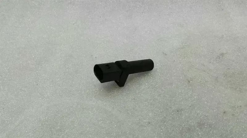 MERCEDES S-CLASS W221 CRANKSHAFT SENSOR A0031532828 CRANKSHAFT SENSOR M275 V12