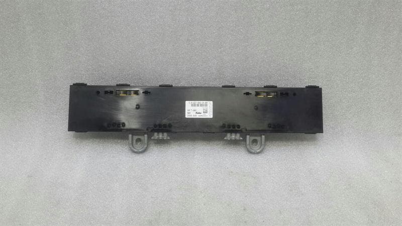 MERCEDES-BENZ Mercedes S-Class W221 Aerial / Antenna A2218200489 Antenna Amplifier