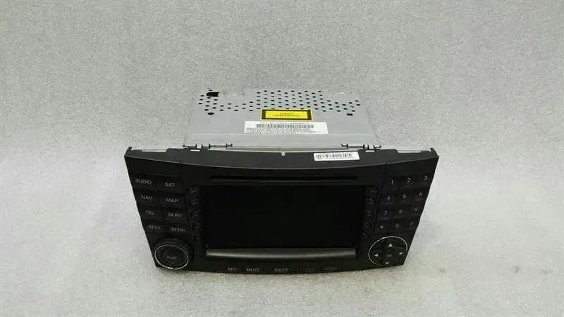 MERCEDES-BENZ Mercedes W219 CLS W211 Navigation Monitor A2118704889 Sat Nav Display COMMAND