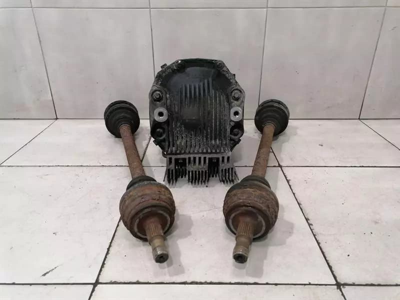 MERCEDES-BENZ Mercedes CLS W219 Rear Diff + SHAFTS A2113507362 Differential Rear Set