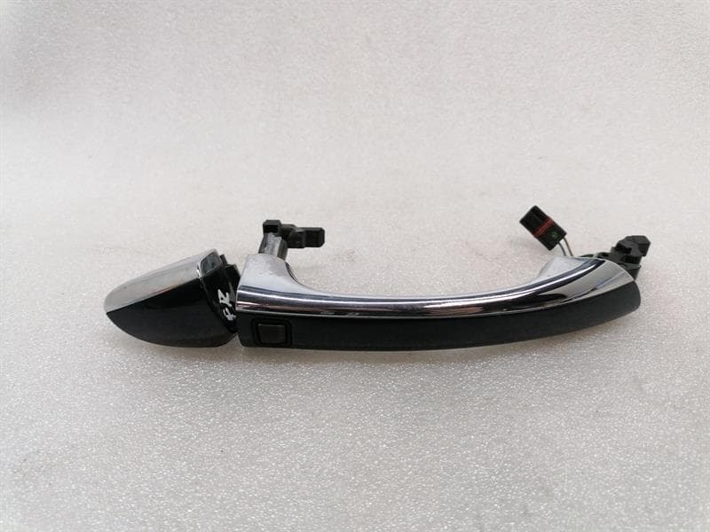 MERCEDES-BENZ Mercedes CLS W219 Right Front Door Handle A2117601270 Handle Front Right Keyless
