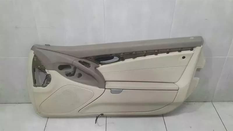 MERCEDES-BENZ Mercedes SL R230 RHD door card front right A2307201271 right handlebar