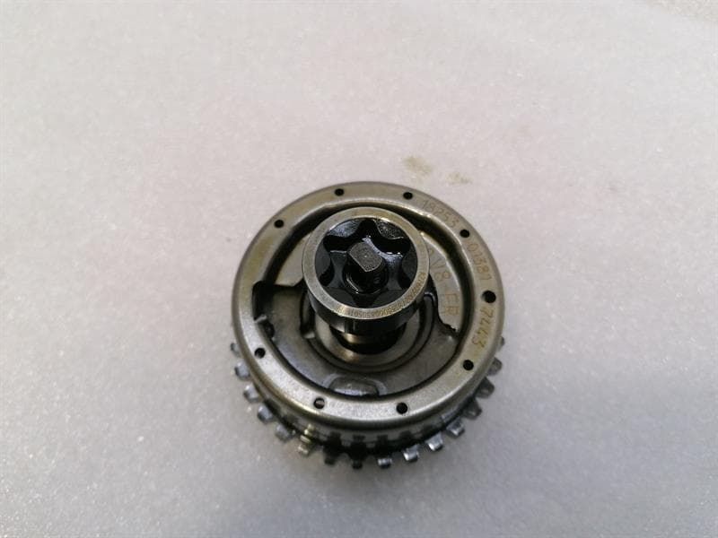 MERCEDES-BENZ Mercedes GLE W292 C292 CAMSHAFT A2780504900 camshaft adjuster RIGHT