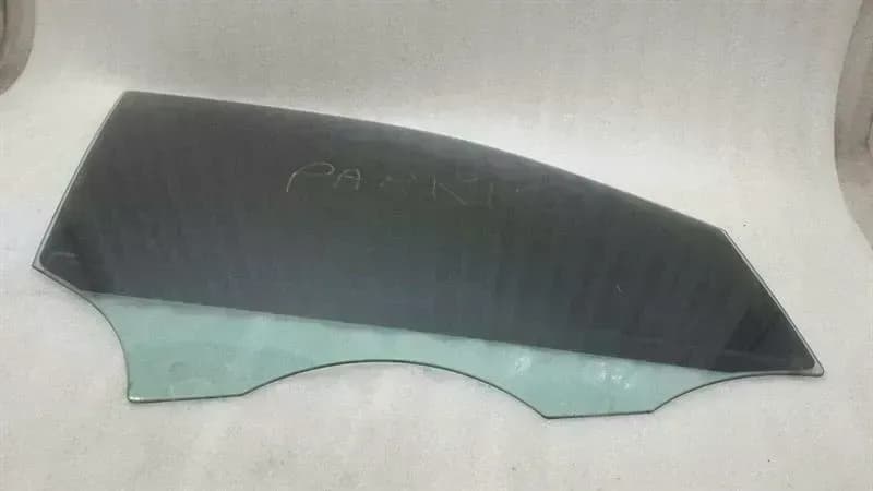 MERCEDES-BENZ Mercedes GLE W166 right front door glass A1667251410 door window front right