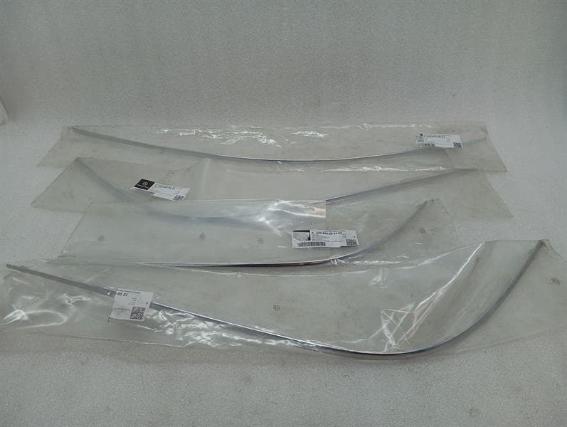 MERCEDES-BENZ Mercedes W209 CLK CHROME Body Moulding SET a2098850621 Bar SET