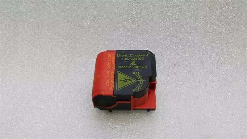MERCEDES-BENZ Mercedes S-Class W220 Xenon Ballast A2208204985 Xenon Ballast