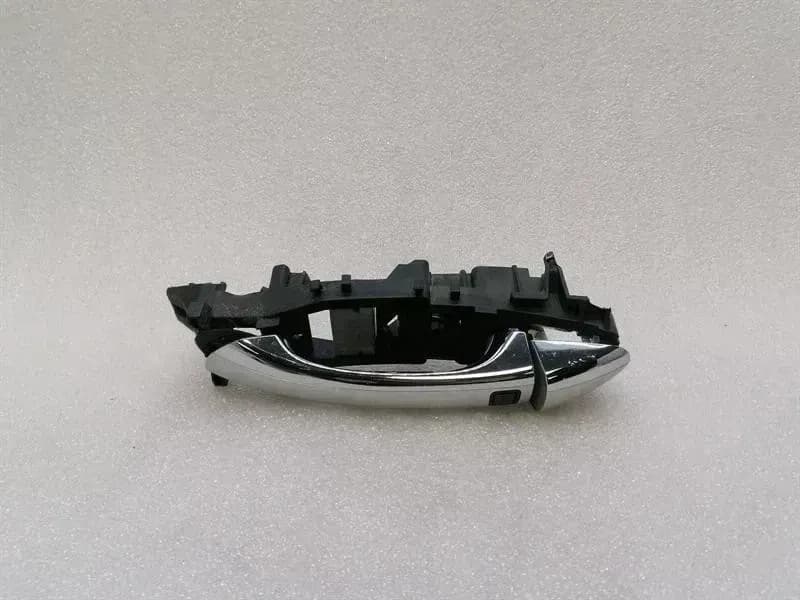 MERCEDES-BENZ MERCEDES CLS W219 DOOR HANDLE A2117601170 DOOR HANDLE LEFT KEYLESS