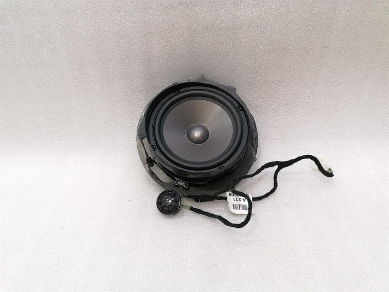 Mercedes E Class W211 Left Speaker LOGIC7 A2118202502 Speaker Left L7