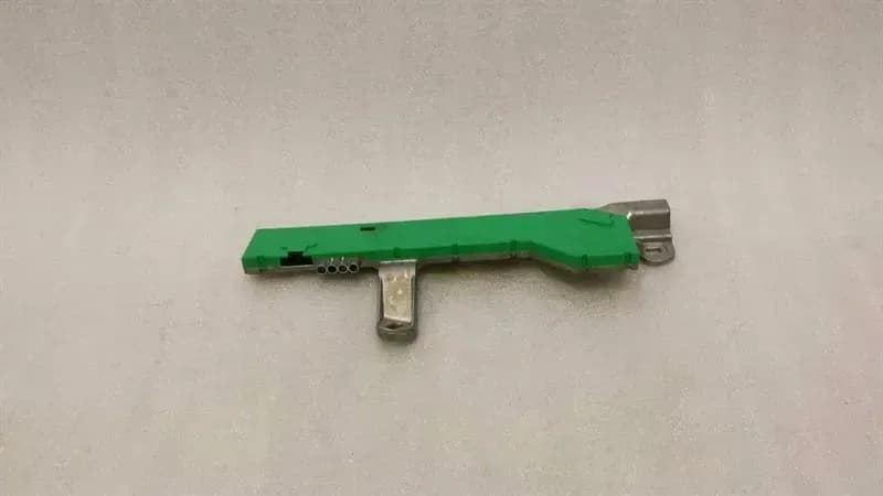Mercedes E Class W211 aerial / antenna A2118200689 antenna AMG