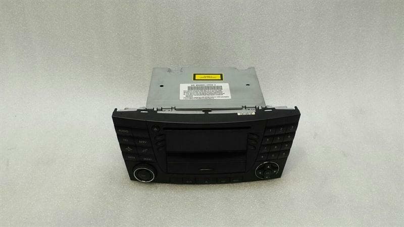 MERCEDES-BENZ Mercedes E Class W211 CD player A2118274842 audio system controller