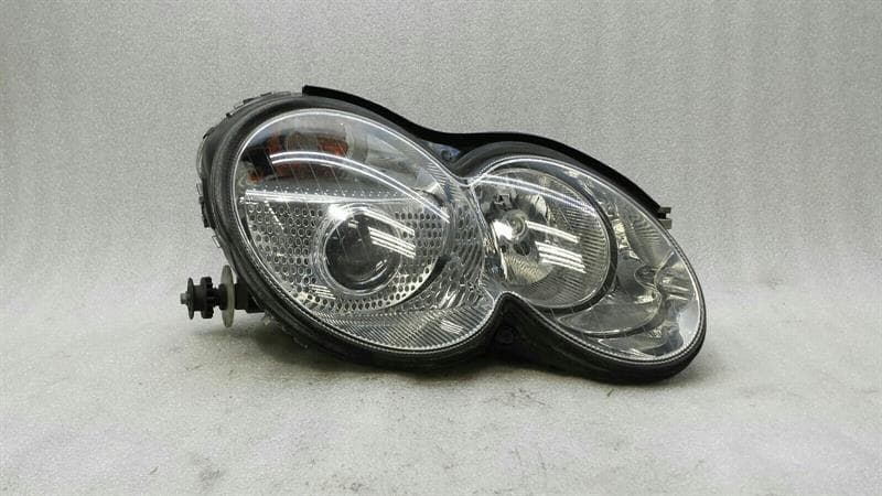 MERCEDES-BENZ MERCEDES SL R230 RIGHT HEADLAMP XENON A2308200259 RIGHT HAND DRIVE RHD