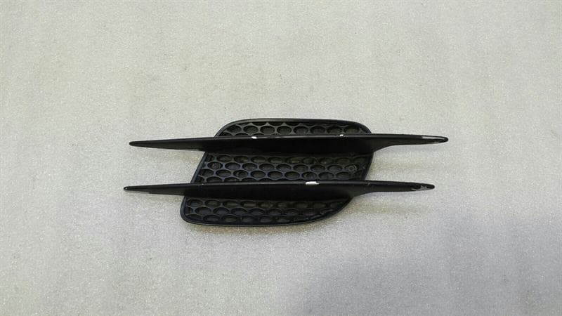 MERCEDES-BENZ Mercedes SL55 AMG R230 Front Wing Grill A2306900236 Fenders Grille Right