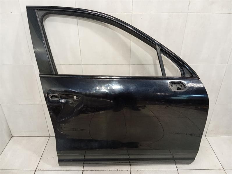 PORSCHE Porsche Cayenne 958 92A right front door 95853101200 door front right
