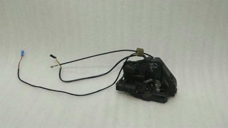 MERCEDES-BENZ Mercedes E Class W211 RLH door lock A2117301135 door lock rear left keyless
