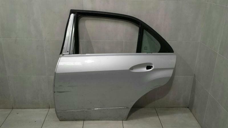 MERCEDES-BENZ Mercedes E Class W212 Left Rear Door A2127303305 Door Rear Left Faulty RLH