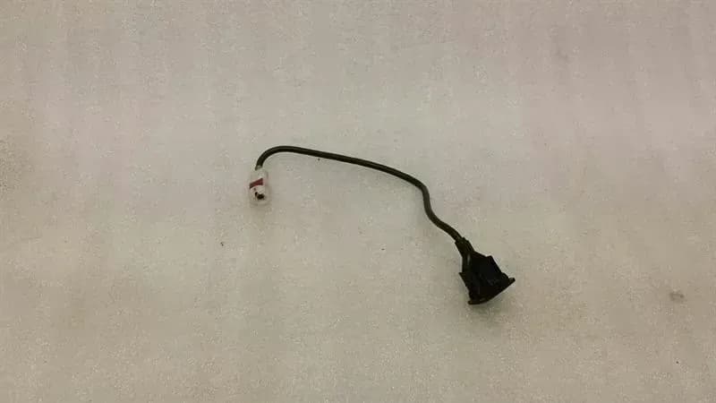MERCEDES-BENZ Mercedes E Class W212 USB Wiring Input Adapter A1728200515 ECU