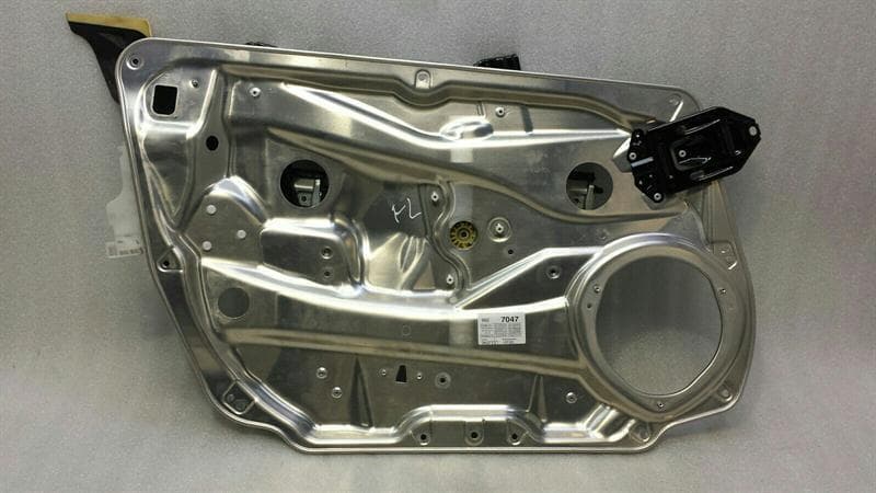 MERCEDES-BENZ Mercedes E Class W212 Left Front Door Winder A2127201579 Window Regulator Front Li